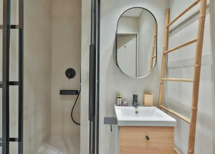 Modern - 1br-4p - Canal St-martin * Paris
